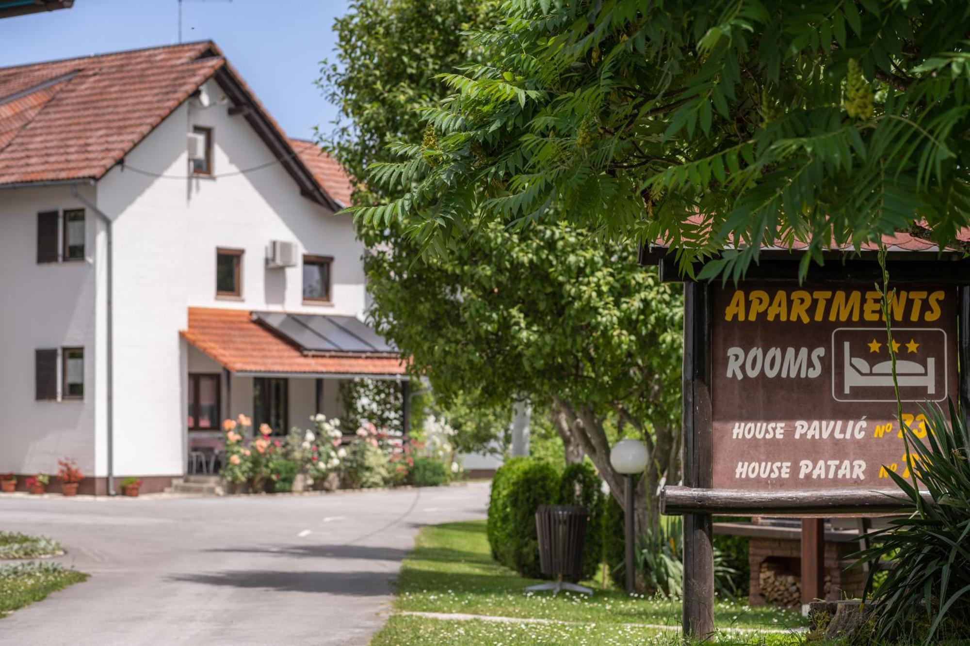 Apartments Patar Грабовац Екстериор снимка
