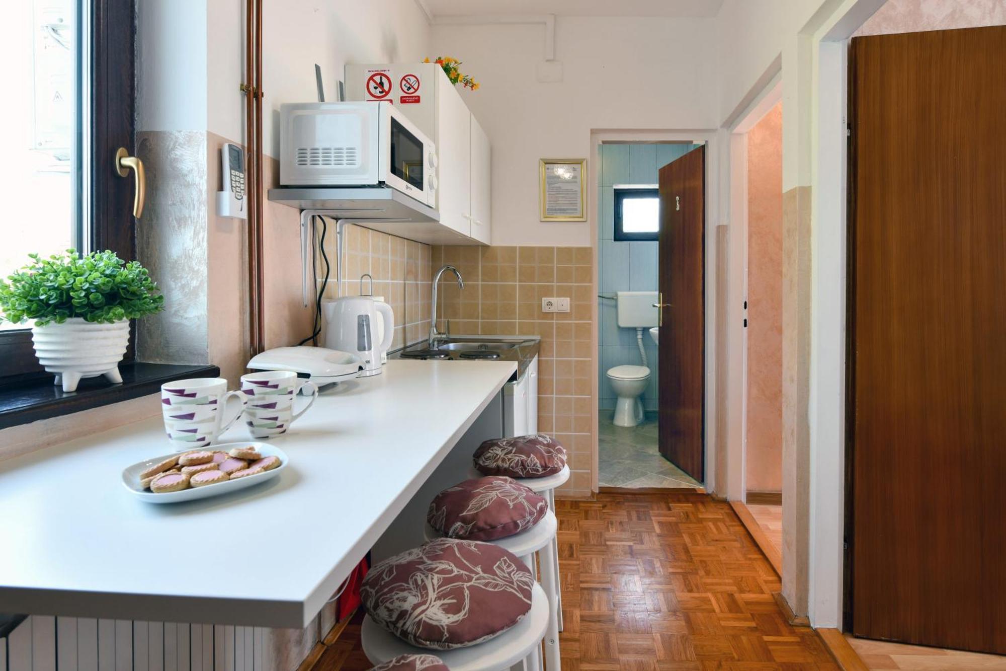 Apartments Patar Грабовац Екстериор снимка